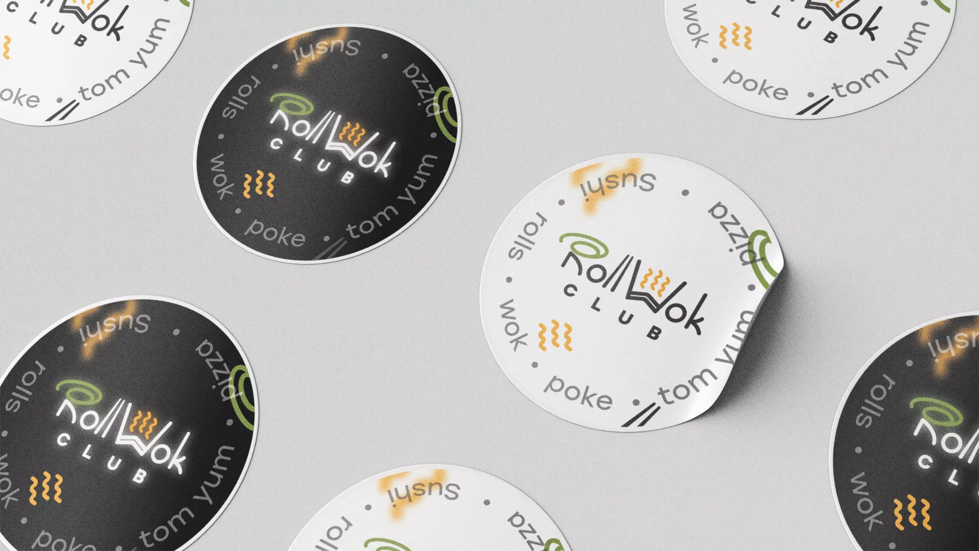 Разработка наклеек для суши-бара «Roll Wok Club» в Пушкине